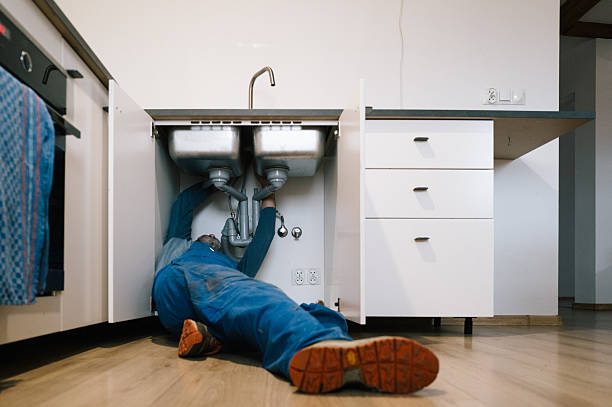 Professional Plumbing technician working in New London, WI